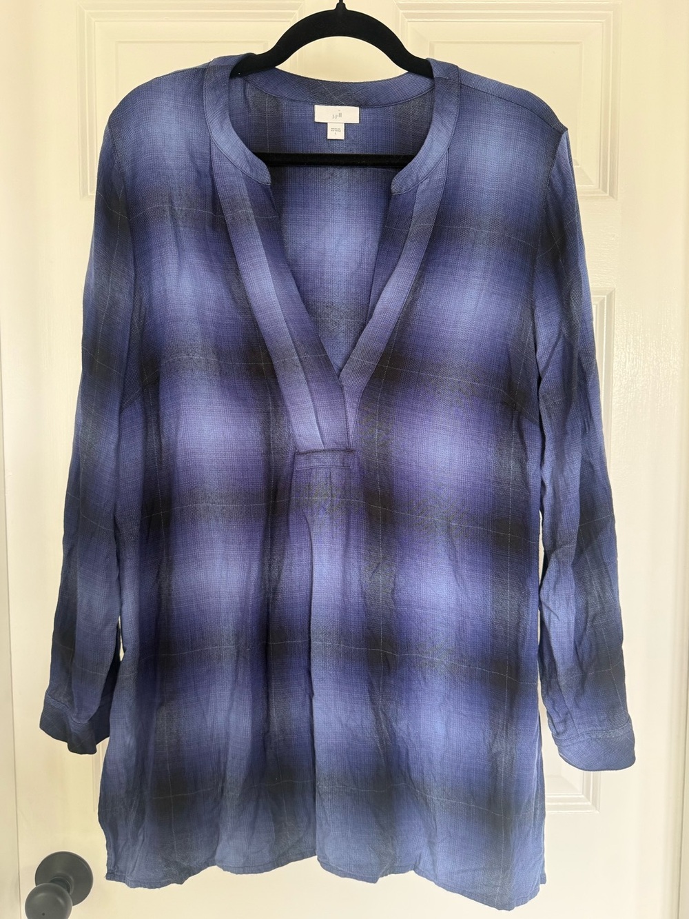 J. Jill Plaid V-Neck Long Sleeve Top